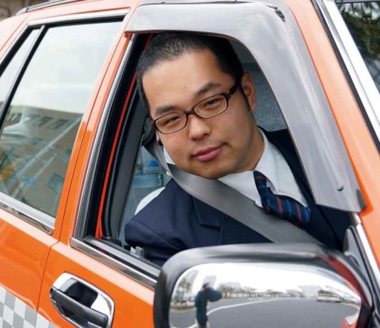TJピックアップ①丸ちゃん奮闘記 第六回<最終回>(Taxi Japan 286号より) 窓から丸ちゃん
